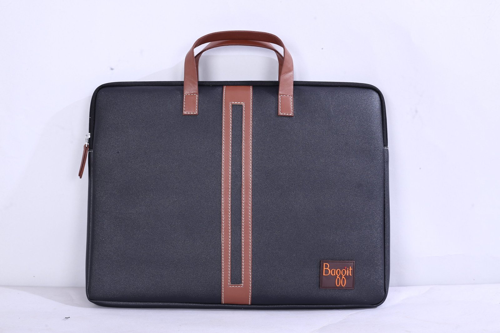 swift-laptop-sling-bag