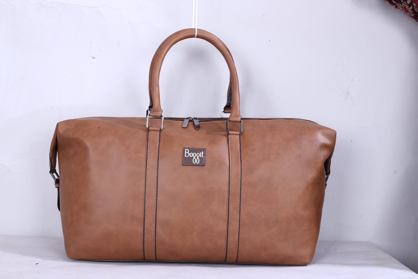 gama-duffle-bag-brown-and-black